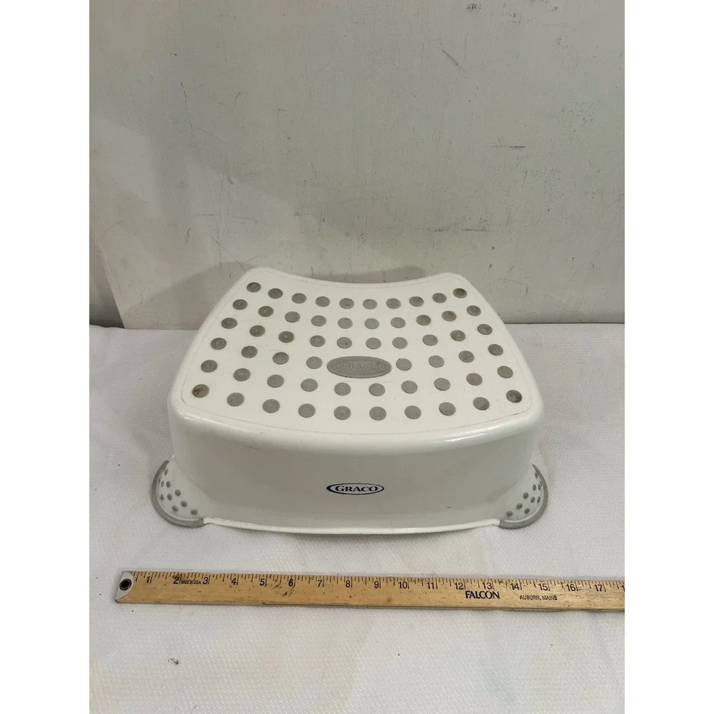 Graco Step Stool One Size White Non-Slip Toddler Bathroom Potty Kids
